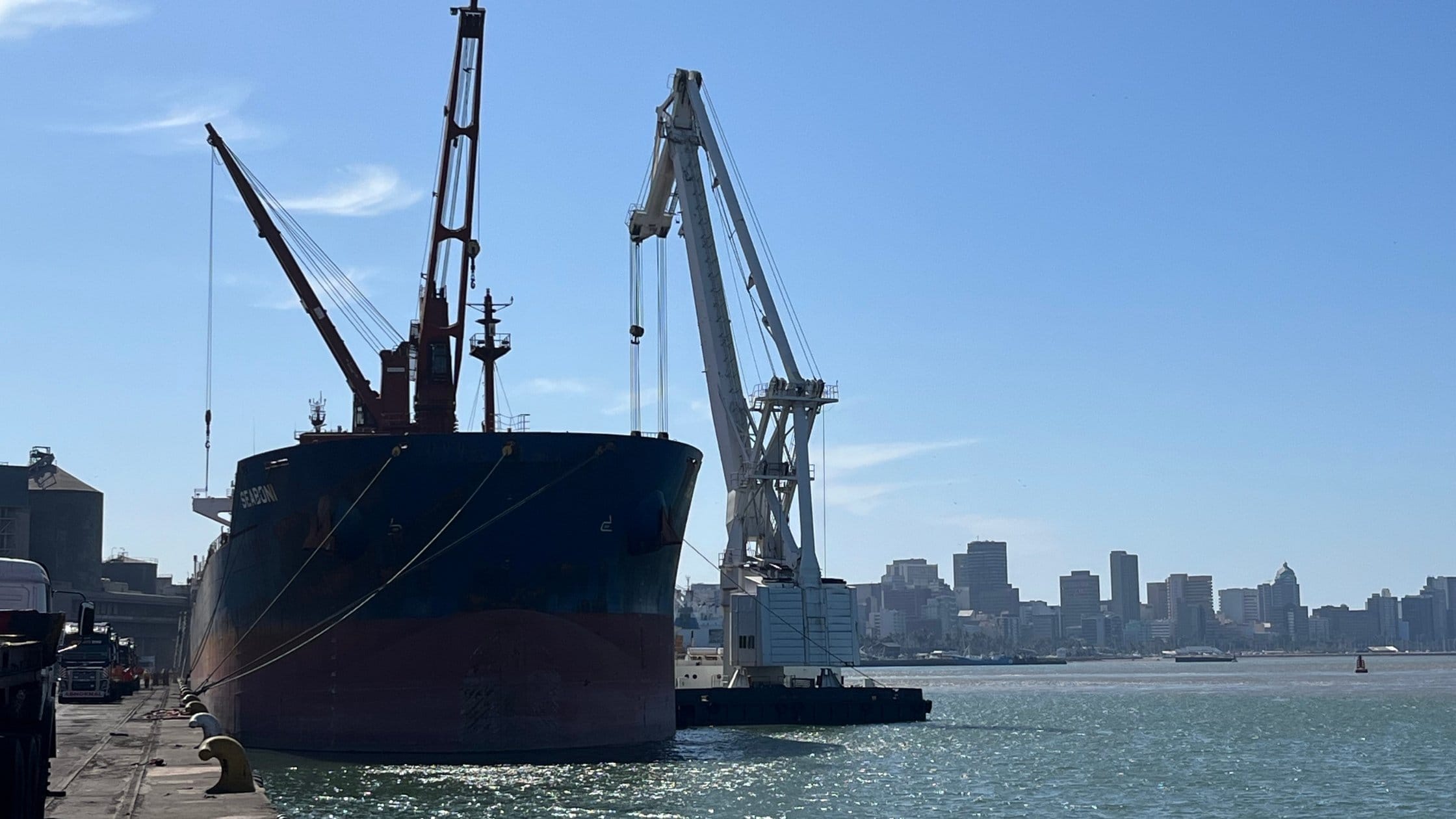 heavy lift equipment, project cargo